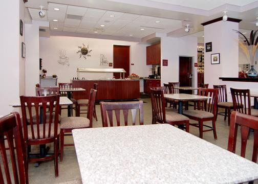 Moxy Downtown/french Quarter Area Hotel
